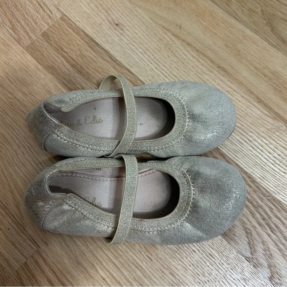 Olive & Edie Gold Shimmer Flats Sz 10 Dress Shoes Mary Jane Kids Girls